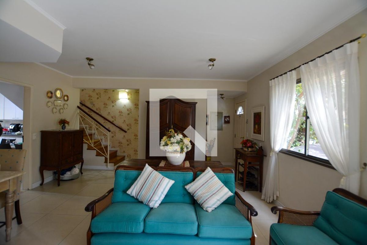Casa, 3 quartos, 236 m² - Foto 4