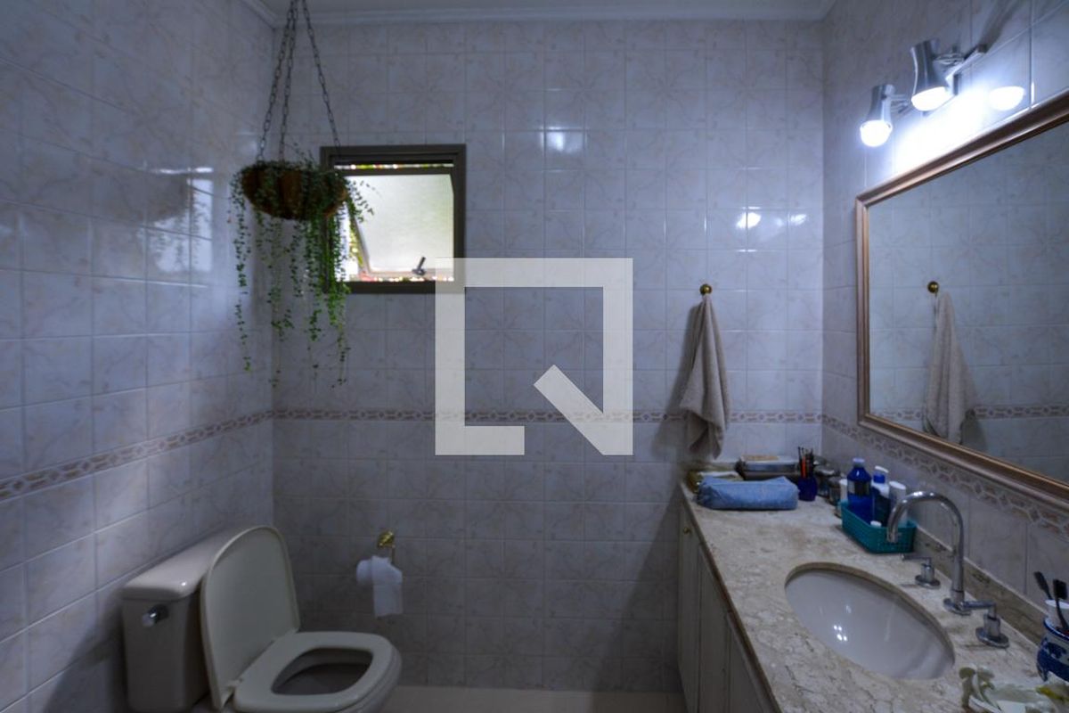 Casa, 3 quartos, 236 m² - Foto 29