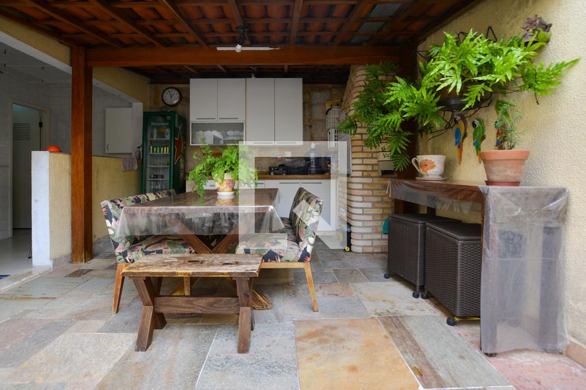 Casa, 3 quartos, 236 m² - Foto 56