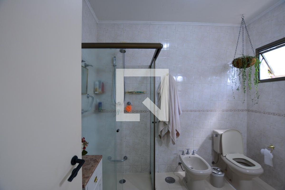Casa, 3 quartos, 236 m² - Foto 28