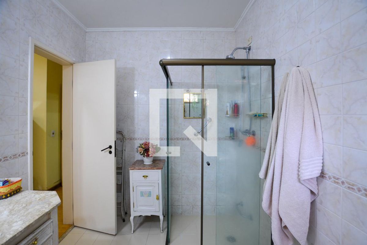 Casa, 3 quartos, 236 m² - Foto 30