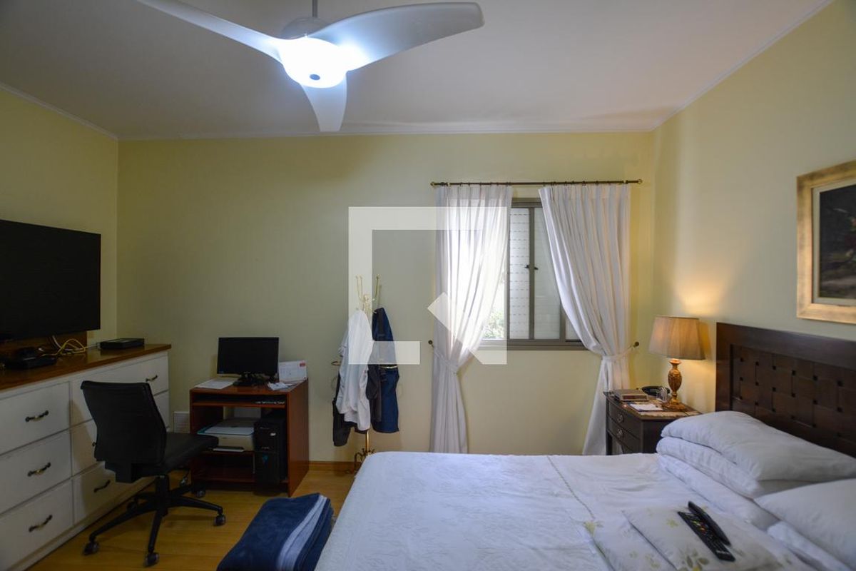 Casa, 3 quartos, 236 m² - Foto 25