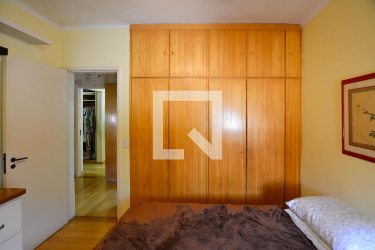 Casa, 3 quartos, 236 m² - Foto 14