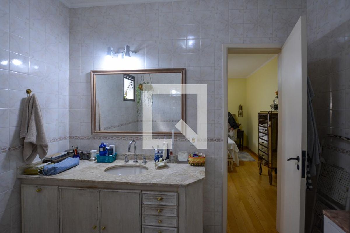 Casa, 3 quartos, 236 m² - Foto 31