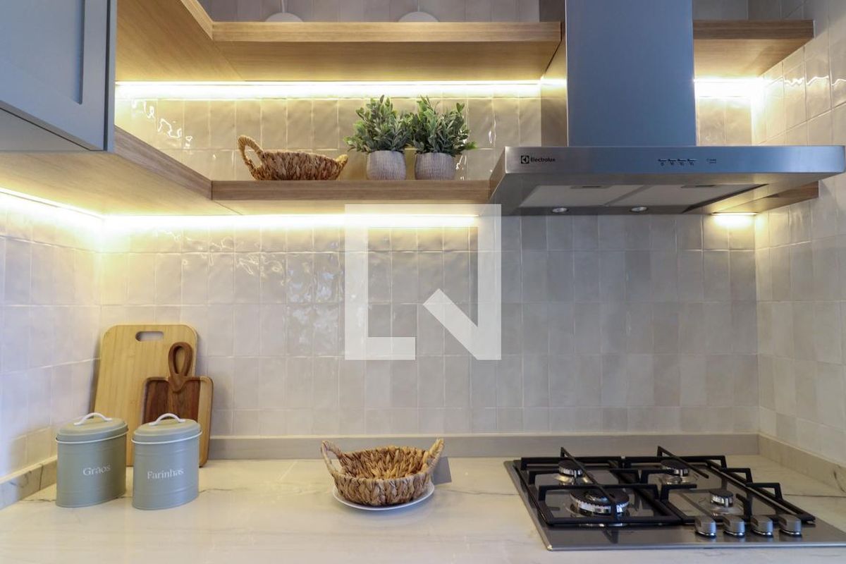 Apartamento à Venda - Cambuí, 2 Quartos,  77 m2 em , Campinas - sp | SoloBR