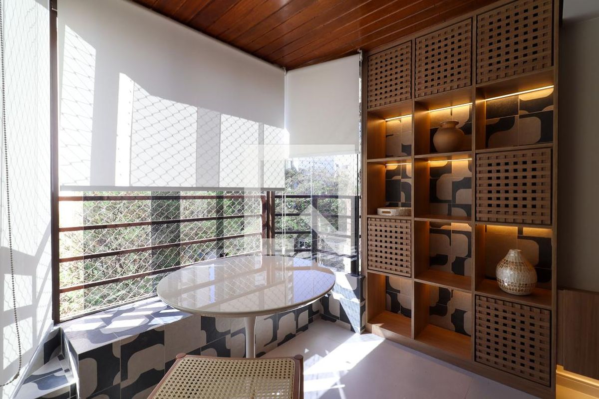 Apartamento à Venda - Cambuí, 2 Quartos,  77 m2 em , Campinas - sp | SoloBR