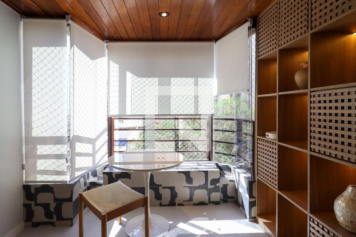 Apartamento à Venda - Cambuí, 2 Quartos,  77 m2 em , Campinas - sp | SoloBR