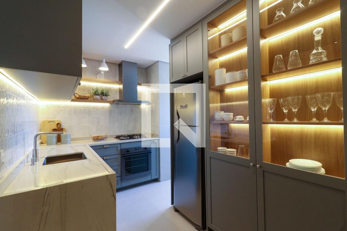 Apartamento à Venda - Cambuí, 2 Quartos,  77 m2 em , Campinas - sp | SoloBR