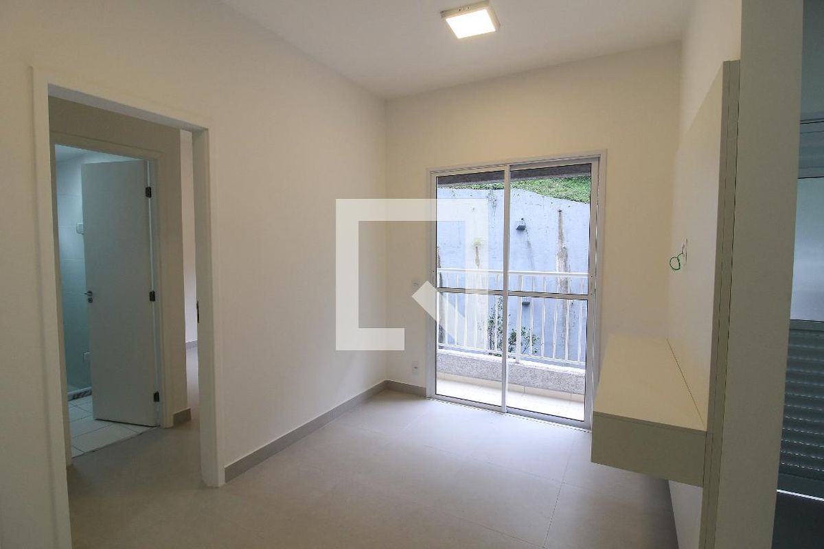 Apartamento, 2 quartos, 46 m² - Foto 2