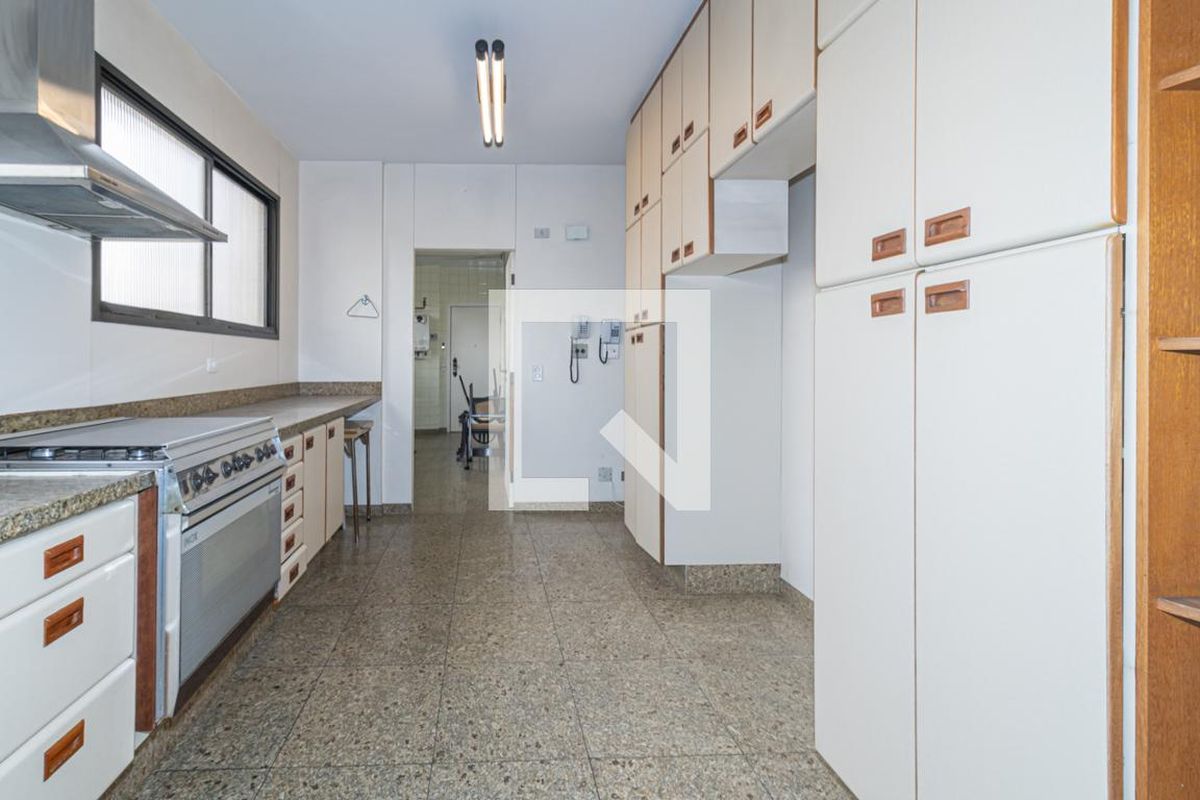 Apartamento, 3 quartos, 267 m² - Foto 71