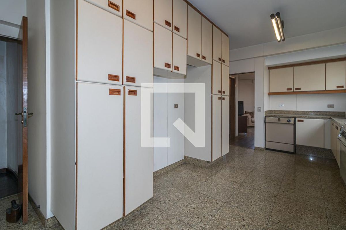 Apartamento, 3 quartos, 267 m² - Foto 73