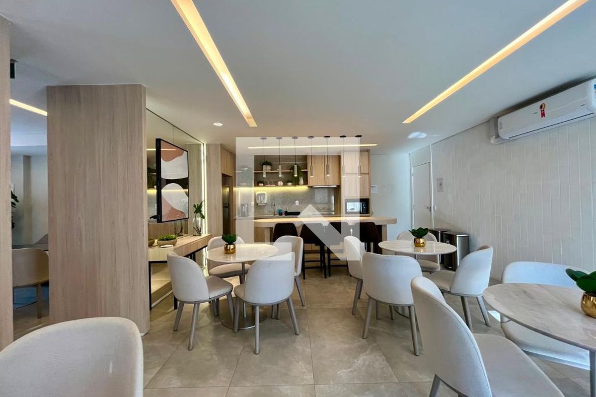 Apartamento à Venda - Mansões Santo Antônio, 2 Quartos,  57 m2 em , Campinas - sp | SoloBR