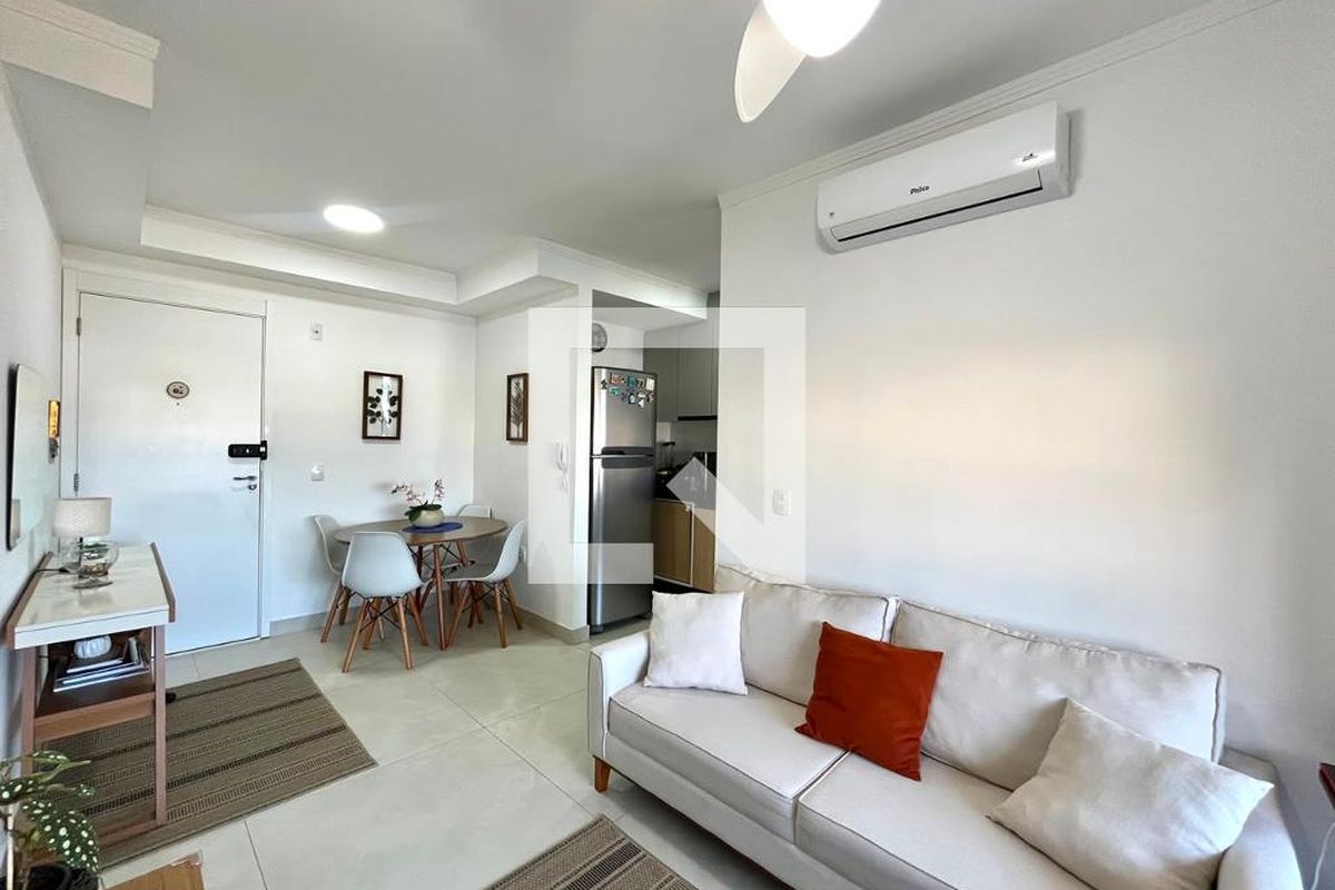 Apartamento à Venda - Mansões Santo Antônio, 2 Quartos,  57 m2 em , Campinas - sp | SoloBR