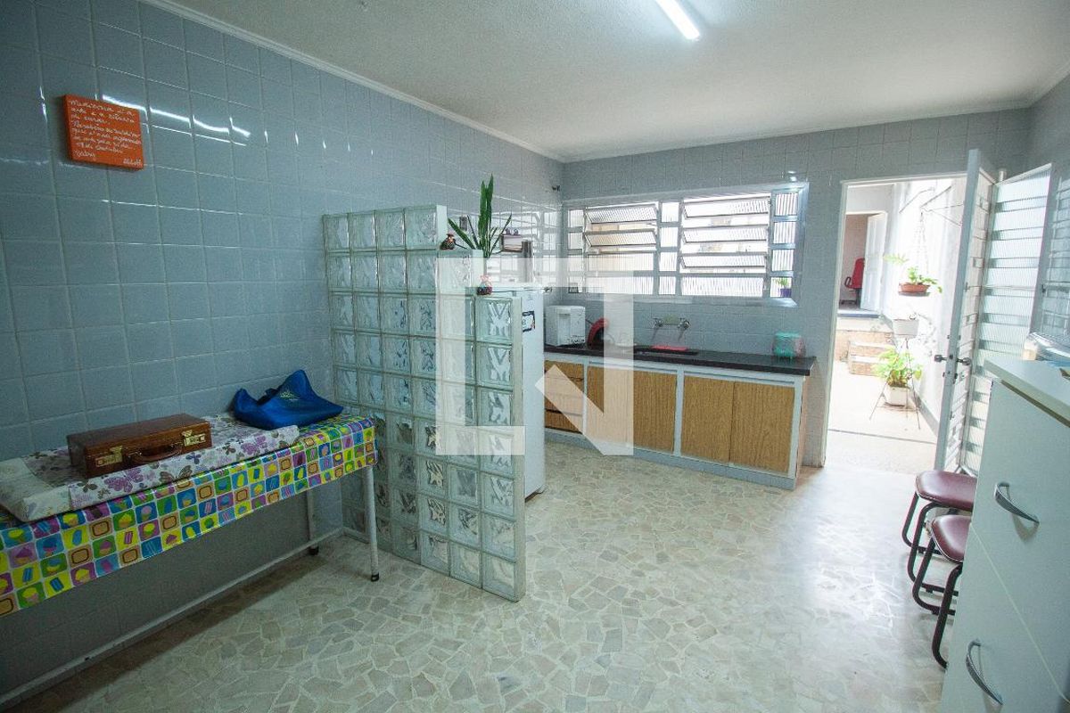 Casa, 2 quartos, 200 m² - Foto 22