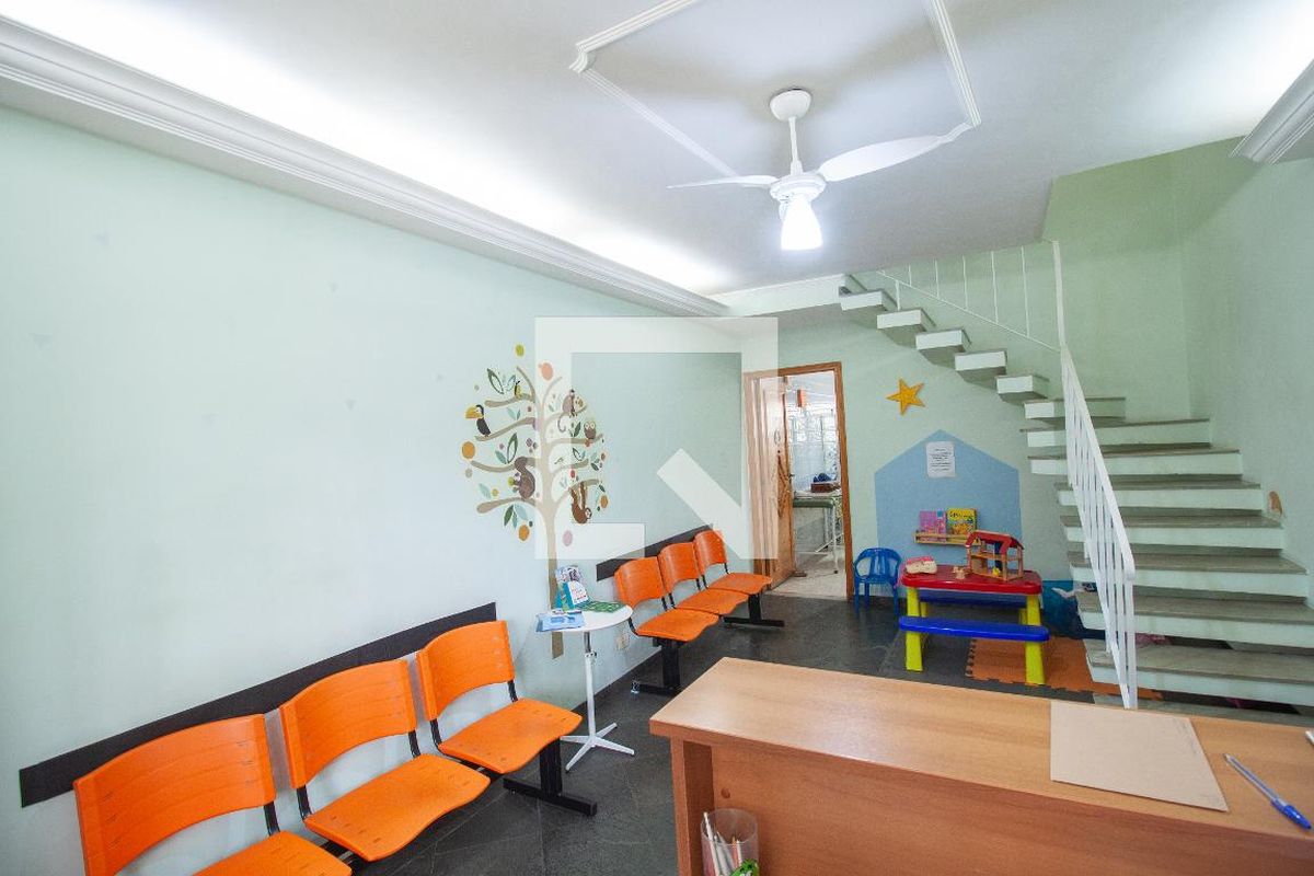 Casa, 2 quartos, 200 m² - Foto 4