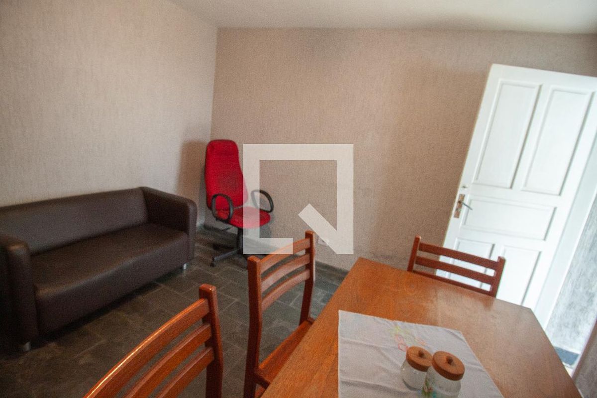 Casa, 2 quartos, 200 m² - Foto 35