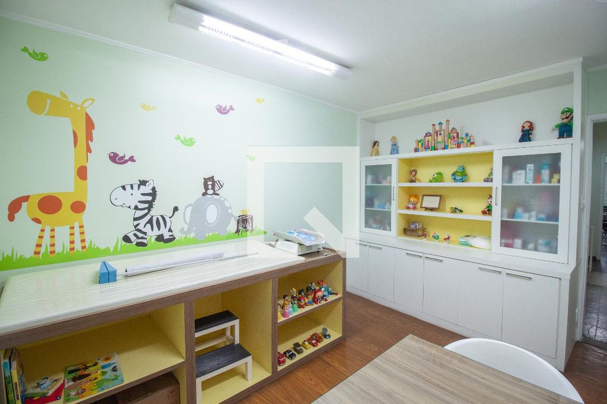 Casa, 2 quartos, 200 m² - Foto 17