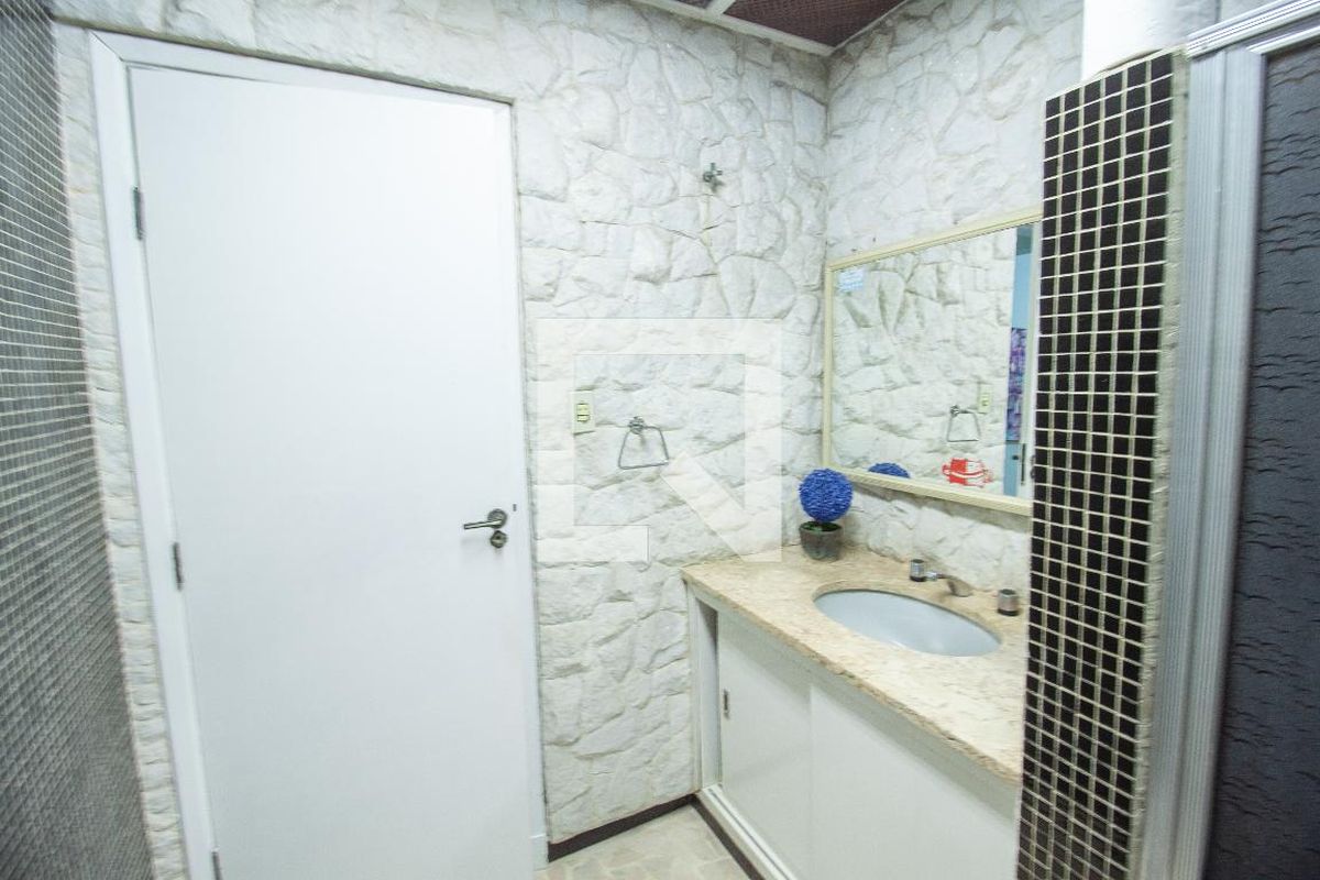 Casa, 2 quartos, 200 m² - Foto 19