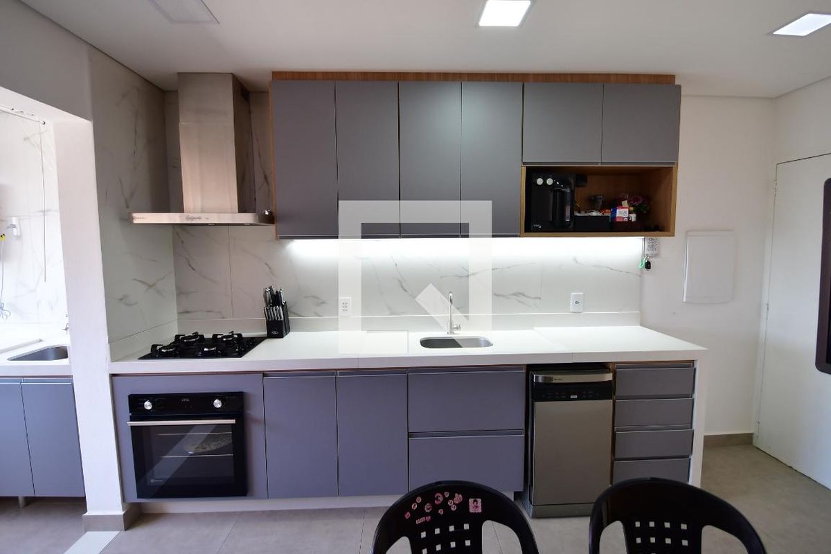 Apartamento à Venda - Jardim Planalto, 3 Quartos,  108 m2 em , Campinas - sp | SoloBR