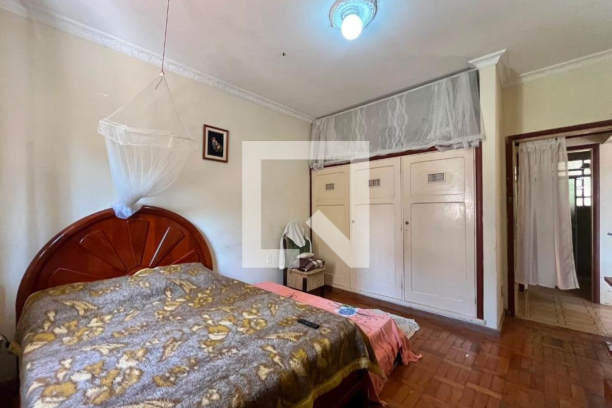 Casa à Venda - Taquaral, 3 Quartos,  448 m2 em , Campinas - sp | SoloBR