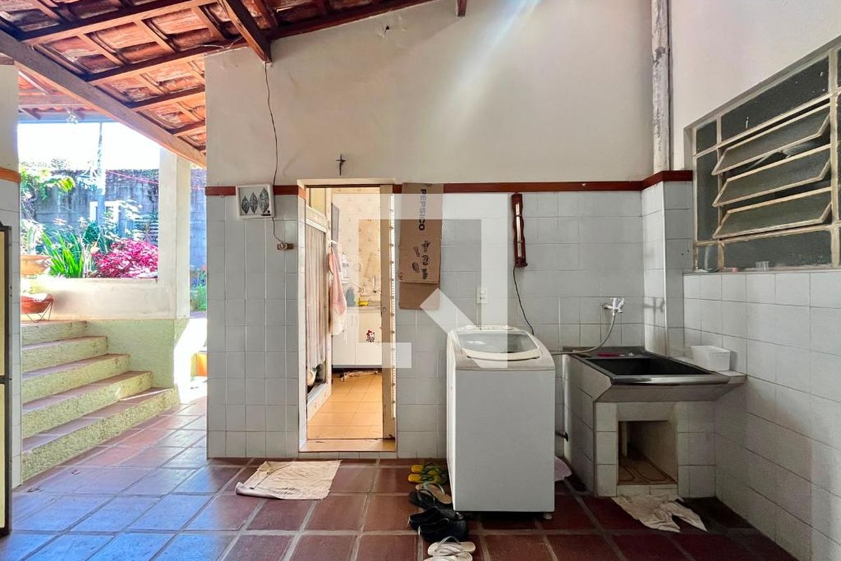 Casa à Venda - Taquaral, 3 Quartos,  448 m2 em , Campinas - sp | SoloBR
