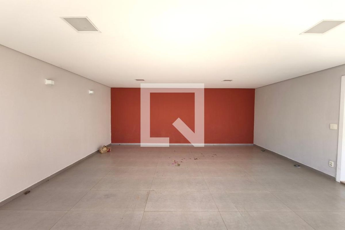 Casa à Venda - Swiss Park, 4 Quartos,  316 m2 em , Campinas - sp | SoloBR