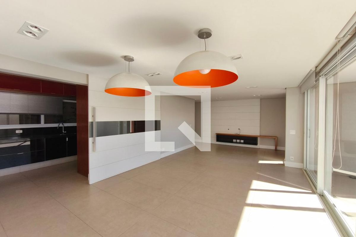 Casa à Venda - Swiss Park, 4 Quartos,  316 m2 em , Campinas - sp | SoloBR