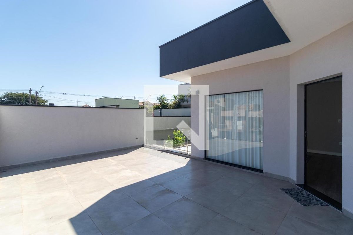 Casa à Venda - Swiss Park, 3 Quartos,  280 m2 em , Campinas - sp | SoloBR