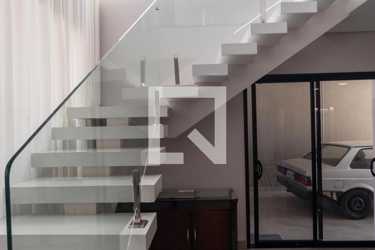Casa à Venda - Swiss Park, 3 Quartos,  280 m2 em , Campinas - sp | SoloBR