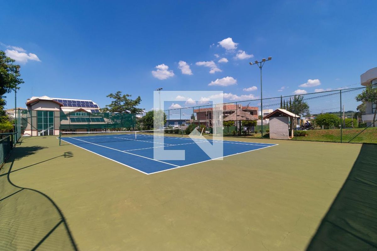 Casa à Venda - Swiss Park, 3 Quartos,  280 m2 em , Campinas - sp | SoloBR