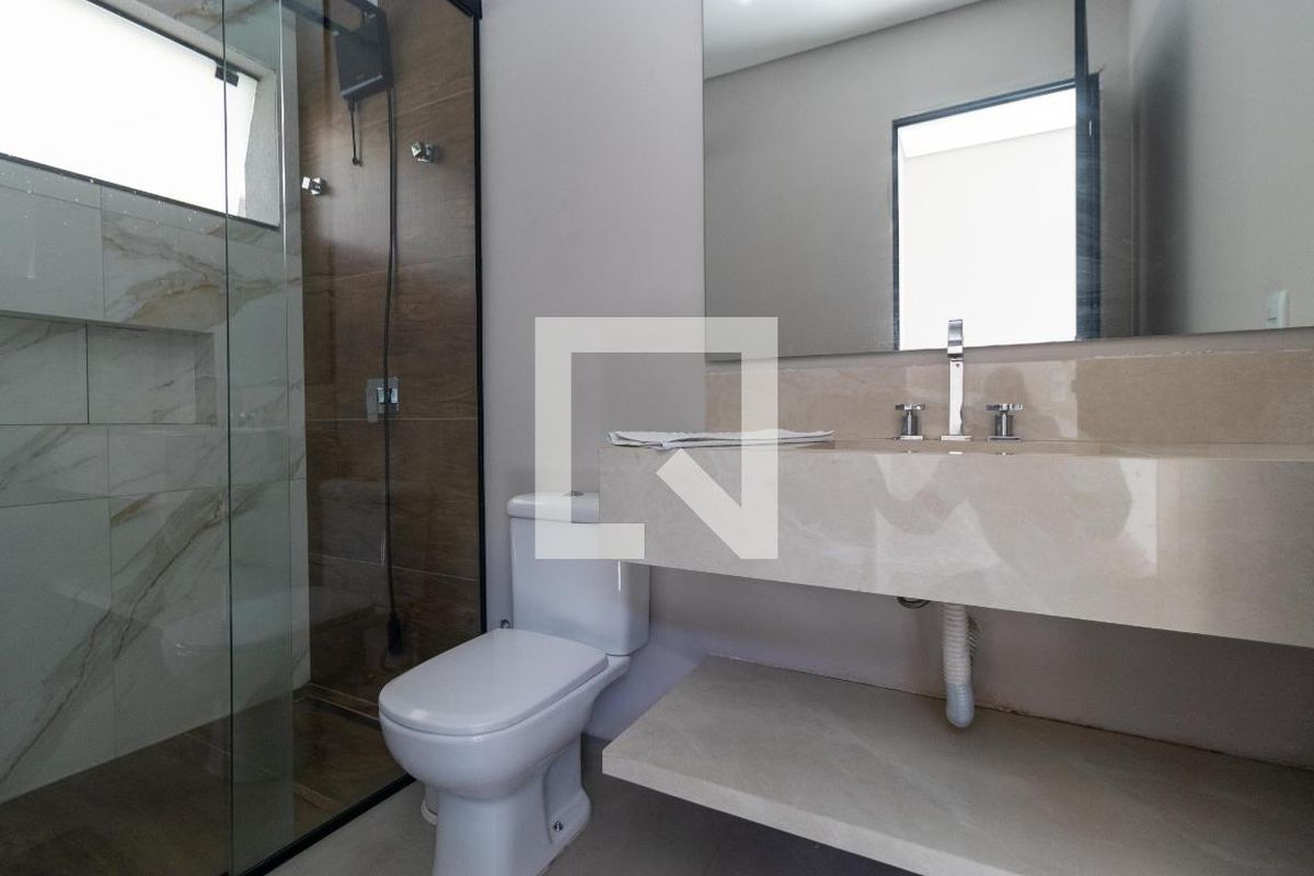 Casa à Venda - Swiss Park, 3 Quartos,  280 m2 em , Campinas - sp | SoloBR
