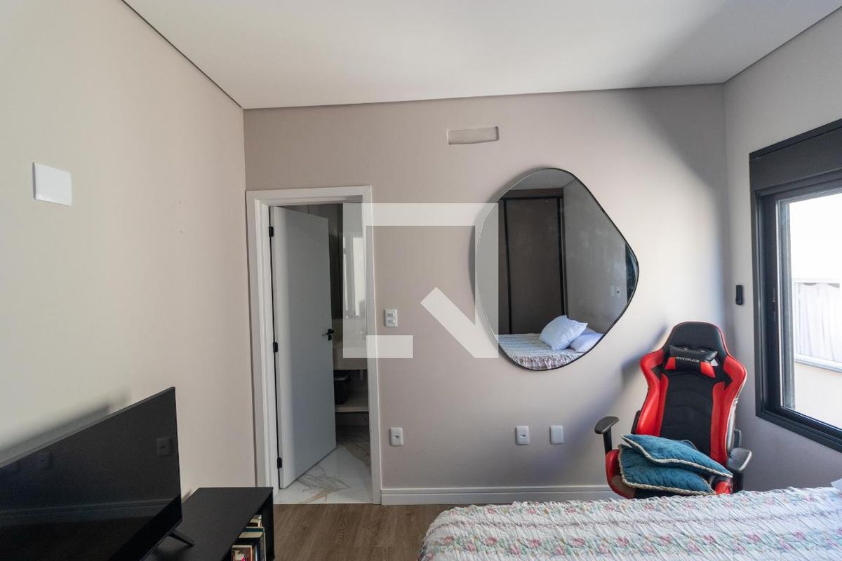 Casa à Venda - Swiss Park, 3 Quartos,  280 m2 em , Campinas - sp | SoloBR