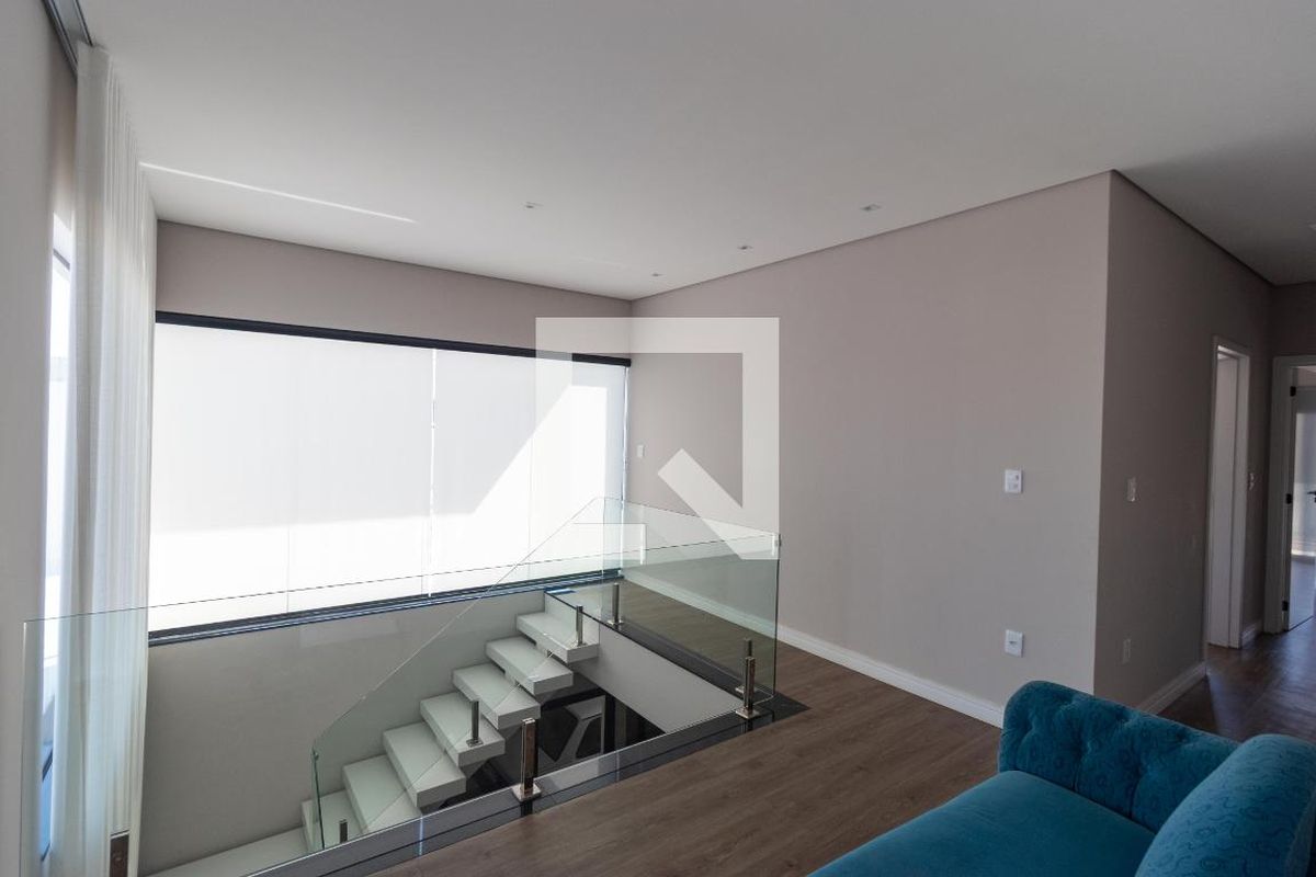 Casa à Venda - Swiss Park, 3 Quartos,  280 m2 em , Campinas - sp | SoloBR
