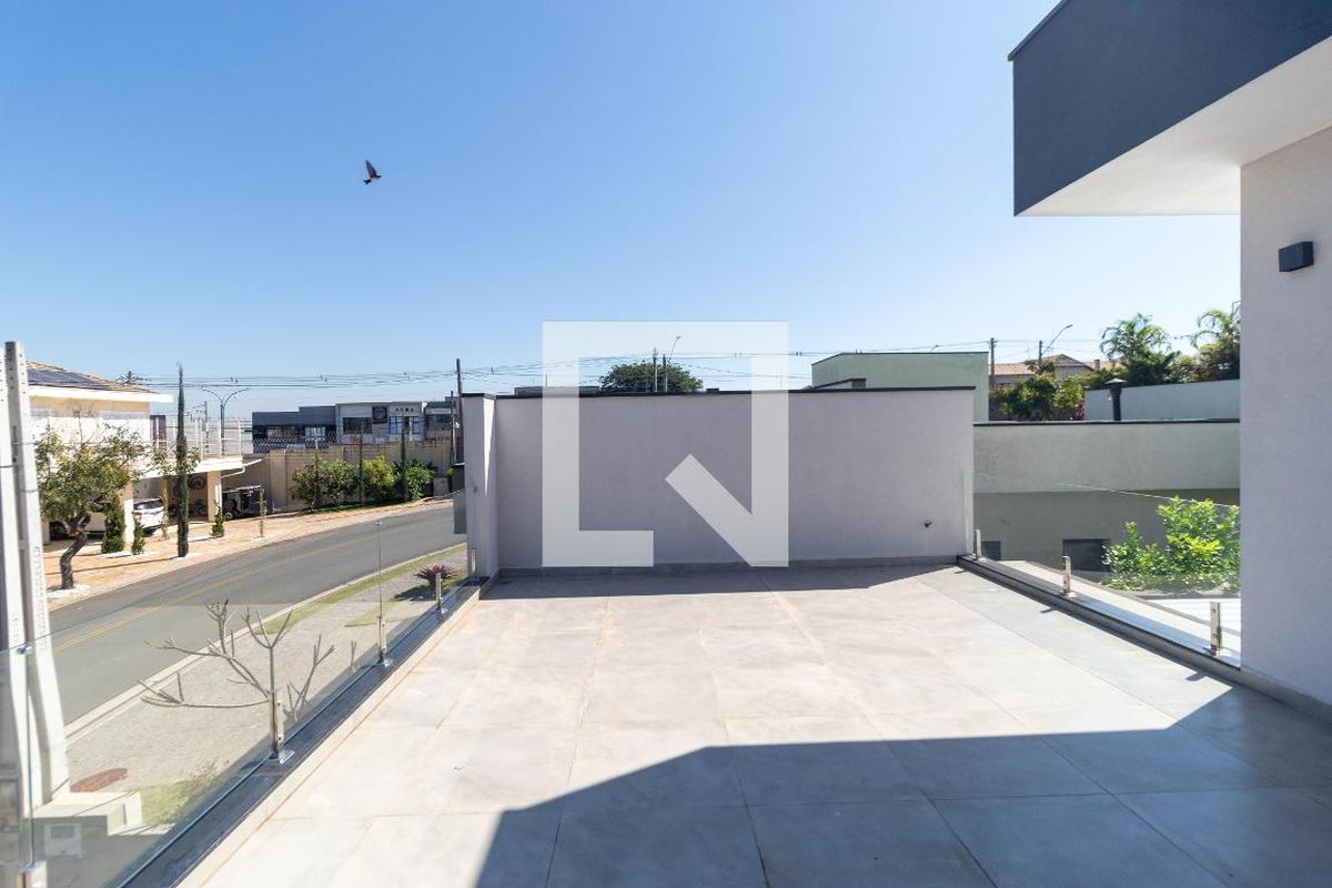 Casa à Venda - Swiss Park, 3 Quartos,  280 m2 em , Campinas - sp | SoloBR