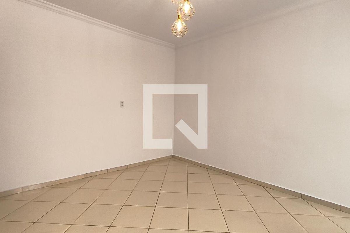 Casa, 3 quartos, 77 m² - Foto 4