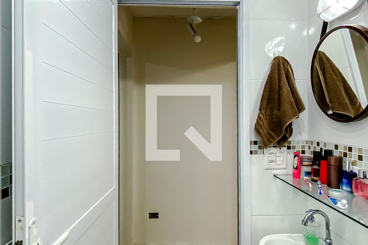 Casa, 3 quartos, 200 m² - Foto 46