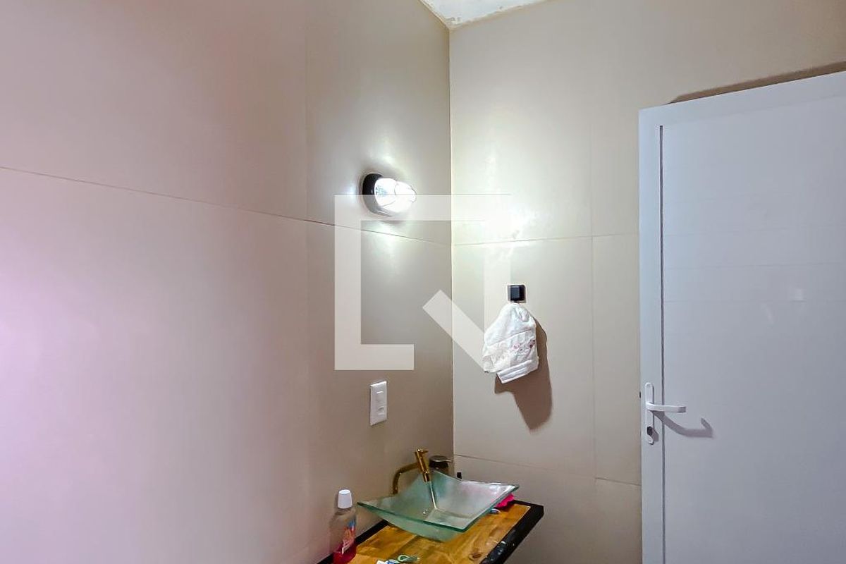 Casa, 3 quartos, 200 m² - Foto 17