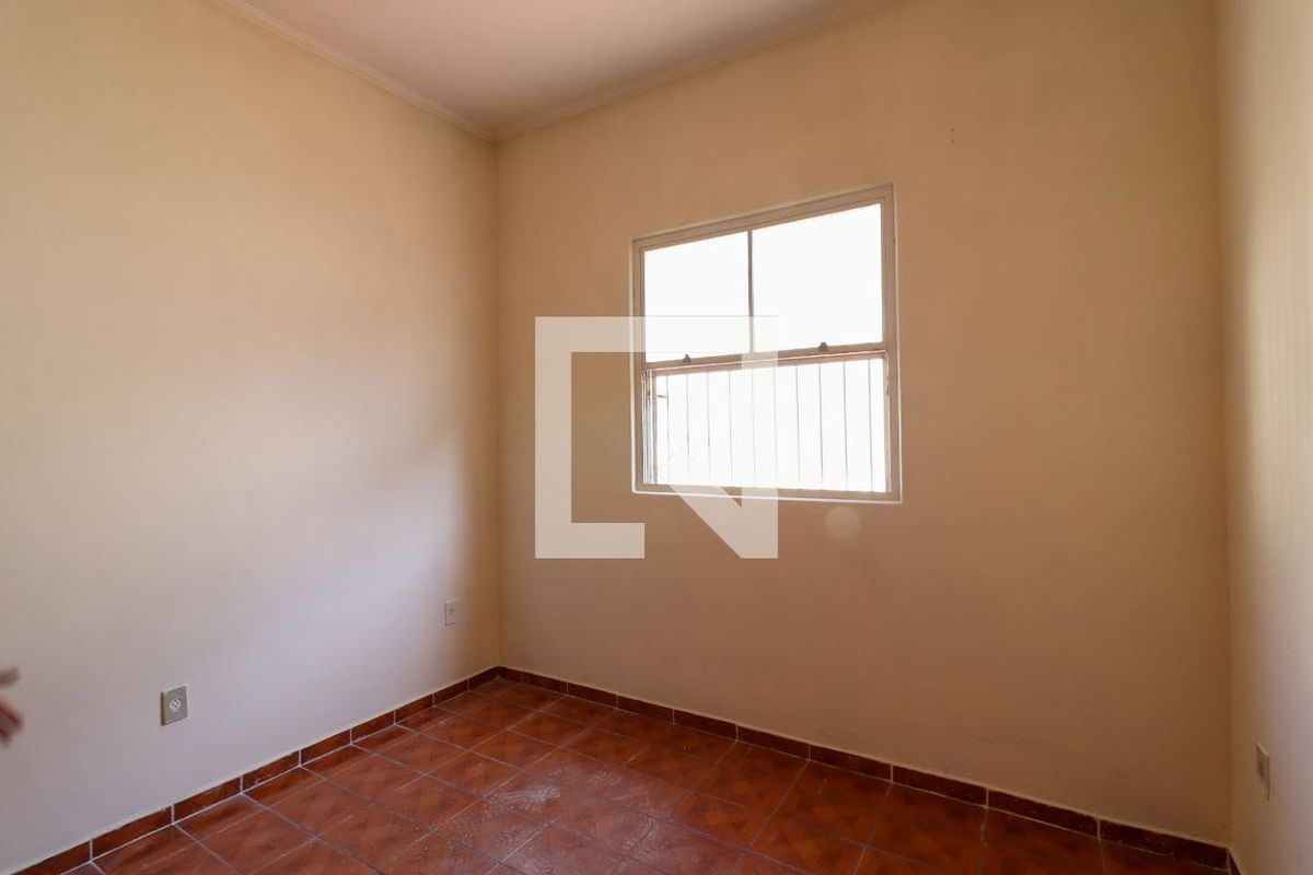 Casa à Venda - Jardim Flamboyant, 3 Quartos,  154 m2 em , Campinas - sp | SoloBR