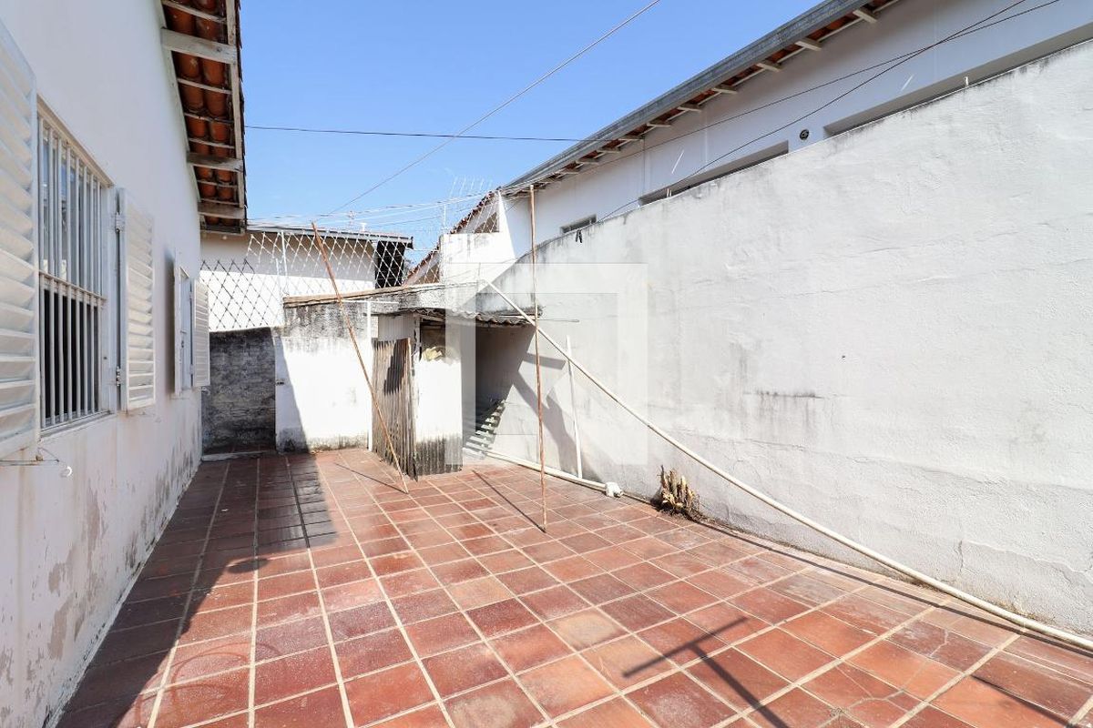 Casa à Venda - Jardim Flamboyant, 3 Quartos,  154 m2 em , Campinas - sp | SoloBR