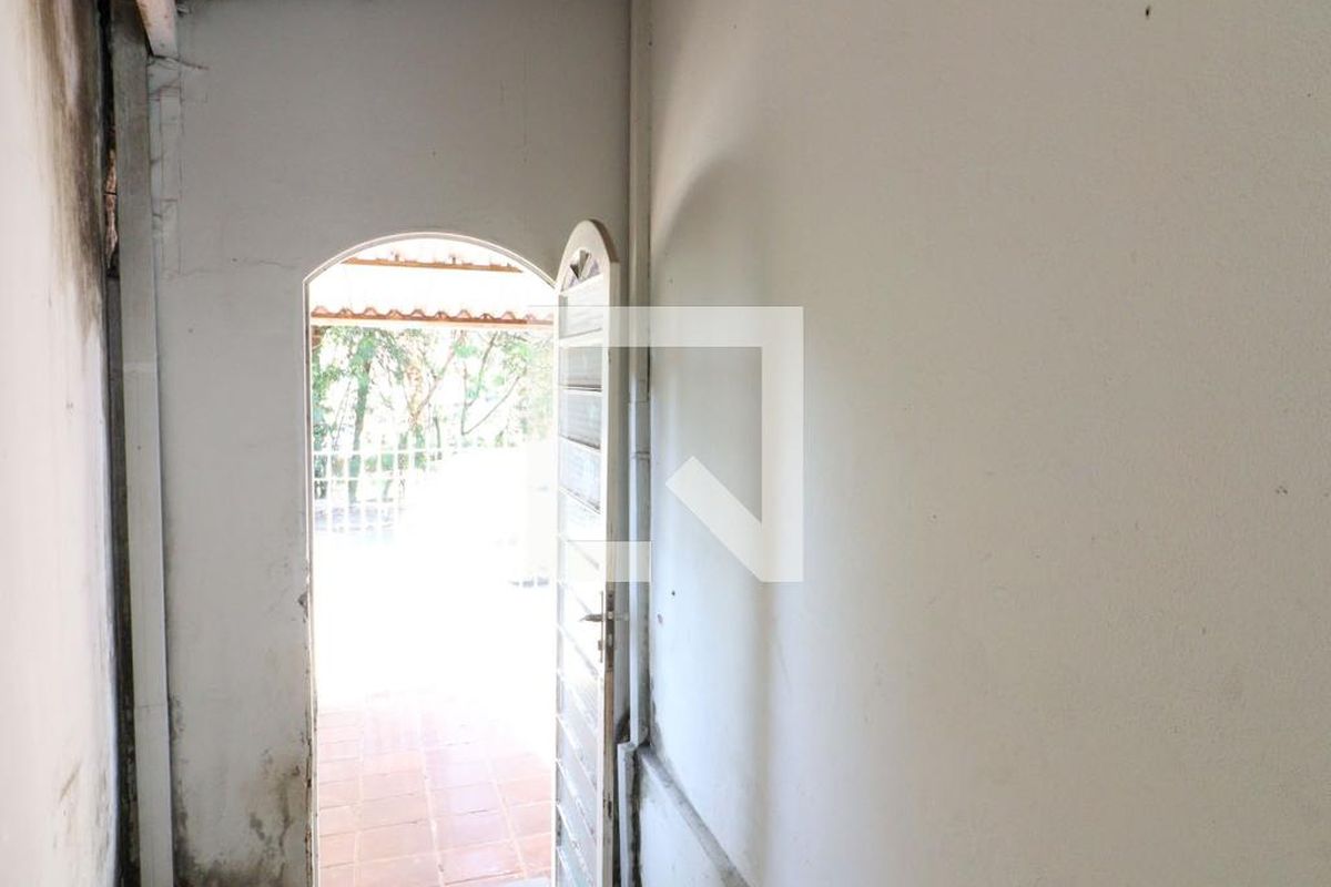 Casa à Venda - Jardim Flamboyant, 3 Quartos,  154 m2 em , Campinas - sp | SoloBR