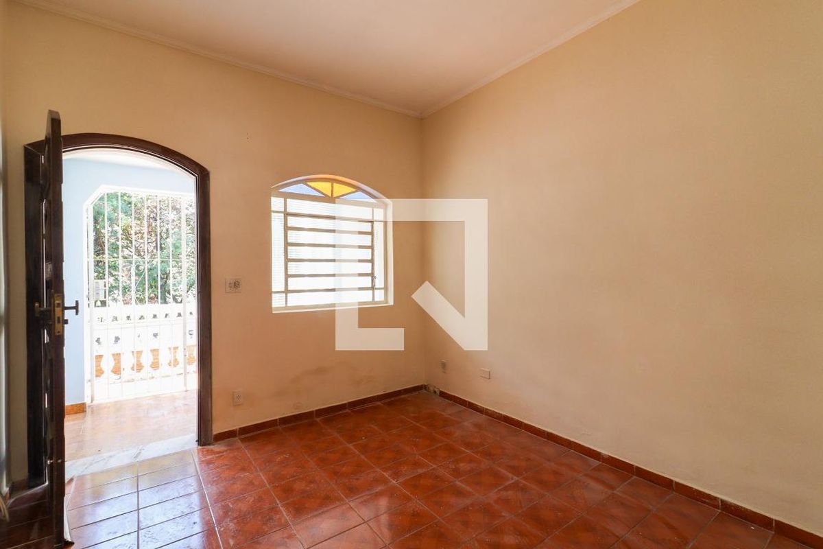 Casa à Venda - Jardim Flamboyant, 3 Quartos,  154 m2 em , Campinas - sp | SoloBR