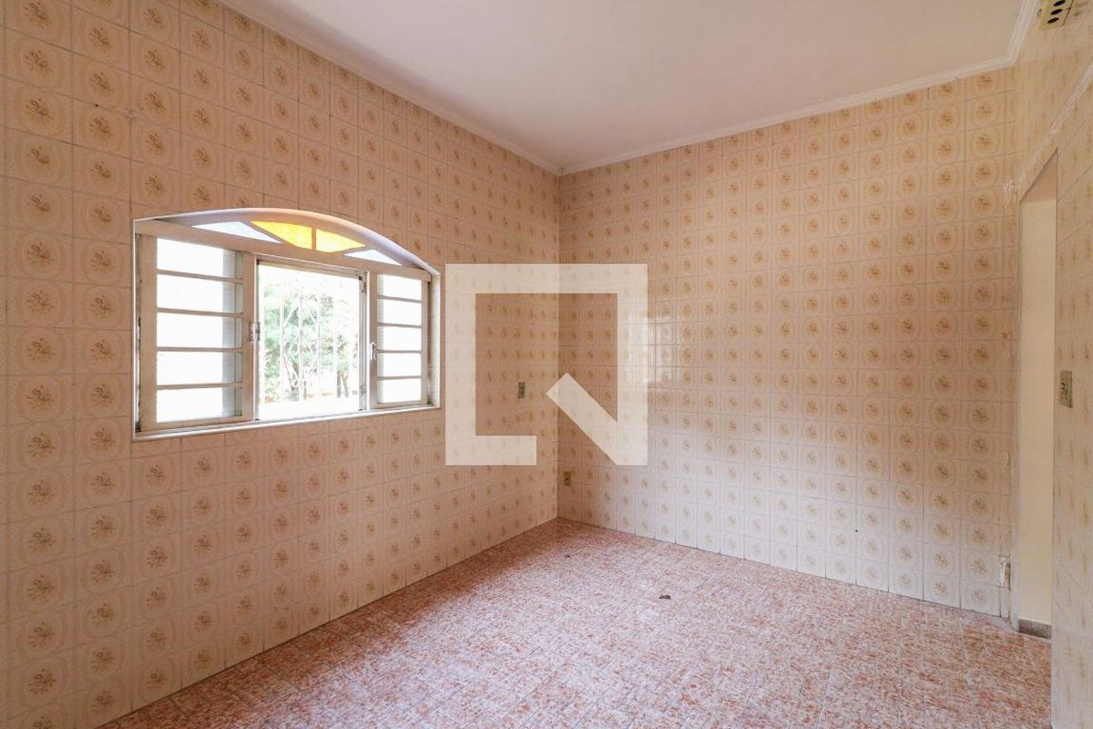 Casa à Venda - Jardim Flamboyant, 3 Quartos,  154 m2 em , Campinas - sp | SoloBR