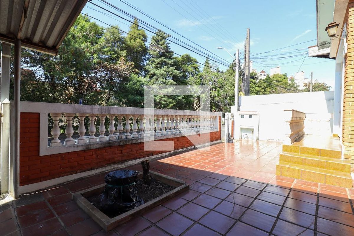 Casa à Venda - Jardim Flamboyant, 3 Quartos,  154 m2 em , Campinas - sp | SoloBR