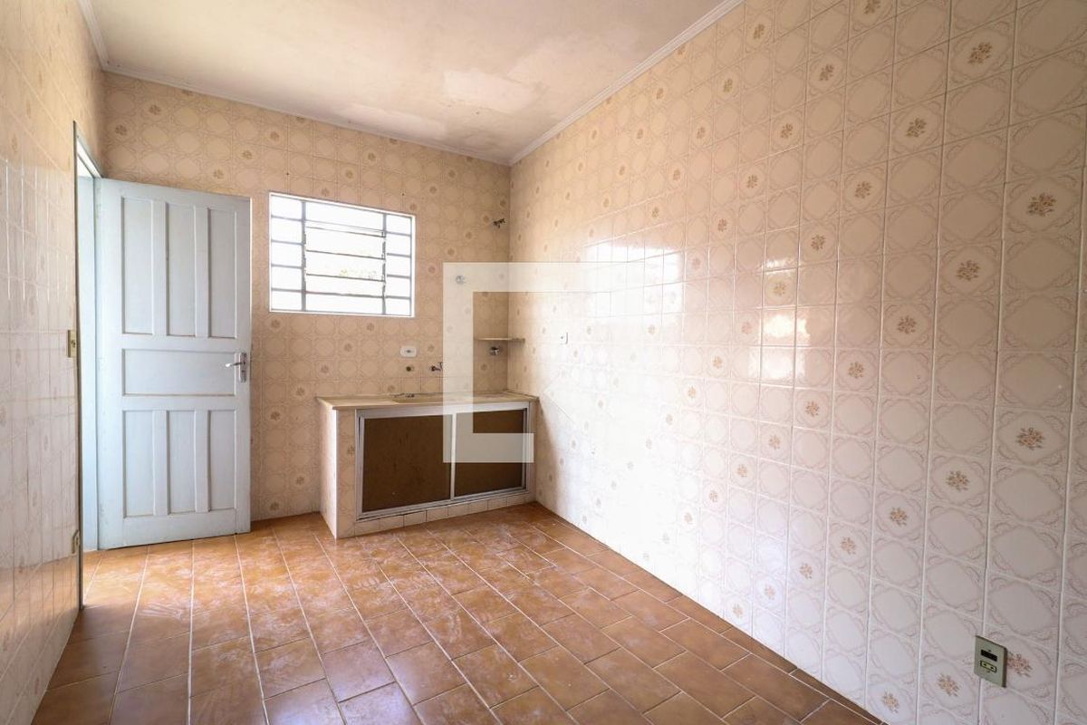 Casa à Venda - Jardim Flamboyant, 3 Quartos,  154 m2 em , Campinas - sp | SoloBR