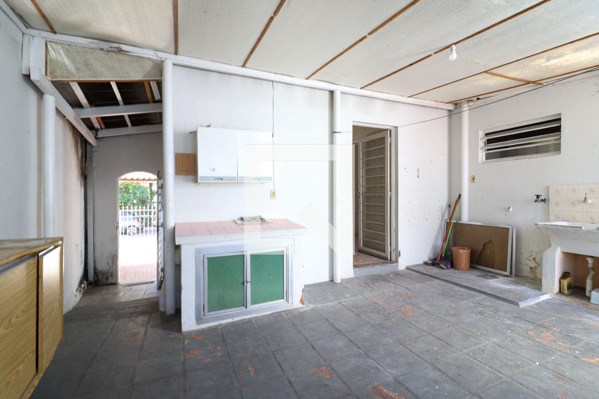 Casa à Venda - Jardim Flamboyant, 3 Quartos,  154 m2 em , Campinas - sp | SoloBR