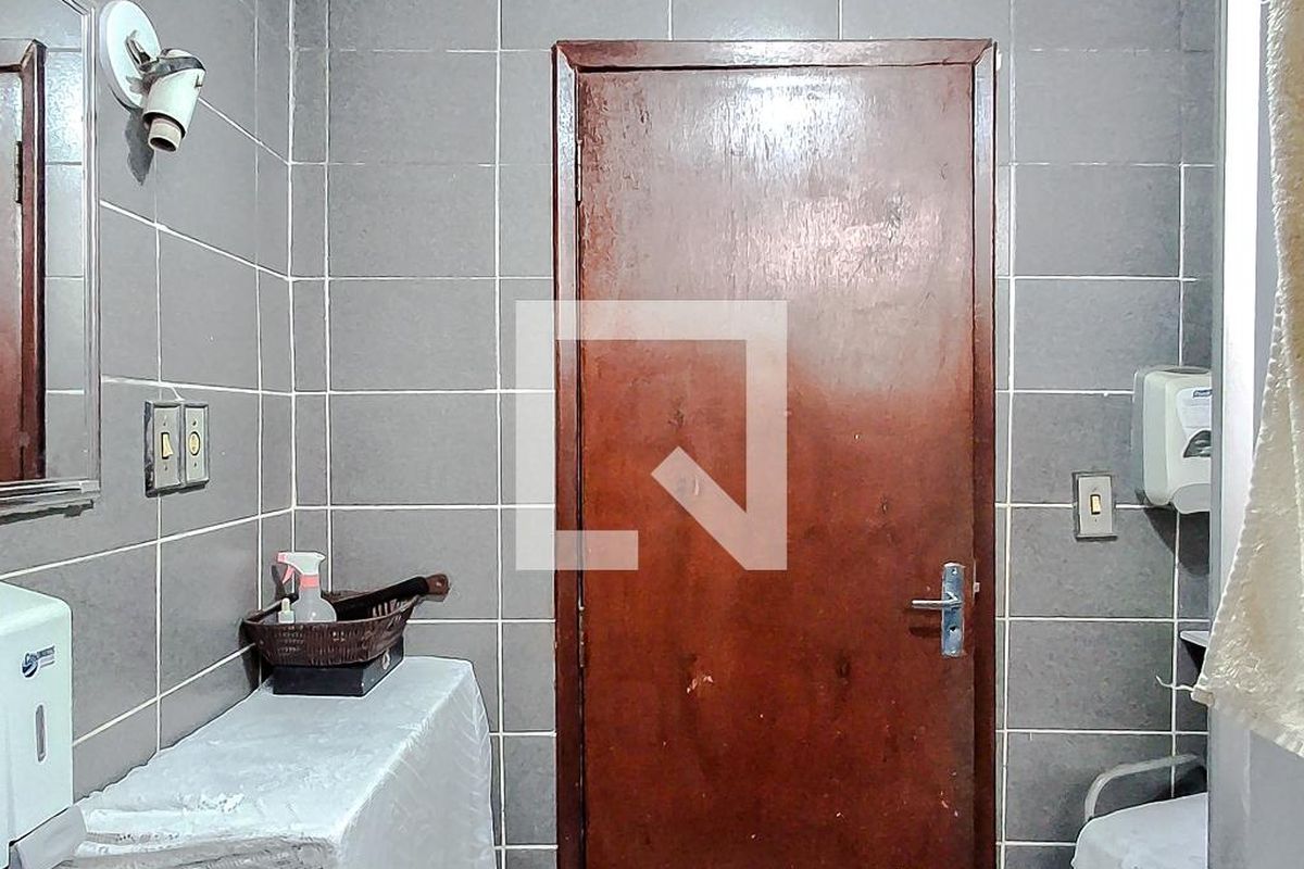 Casa, 3 quartos, 195 m² - Foto 49