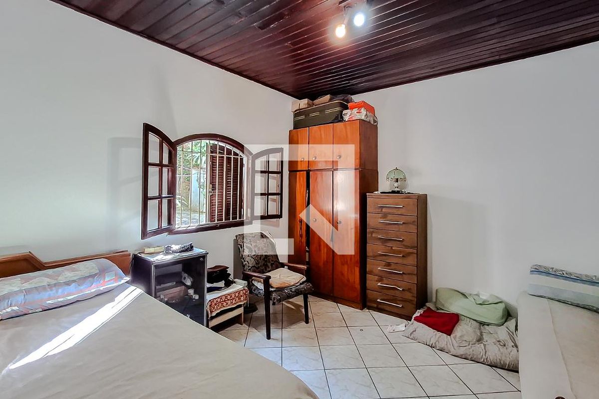 Casa, 3 quartos, 195 m² - Foto 9