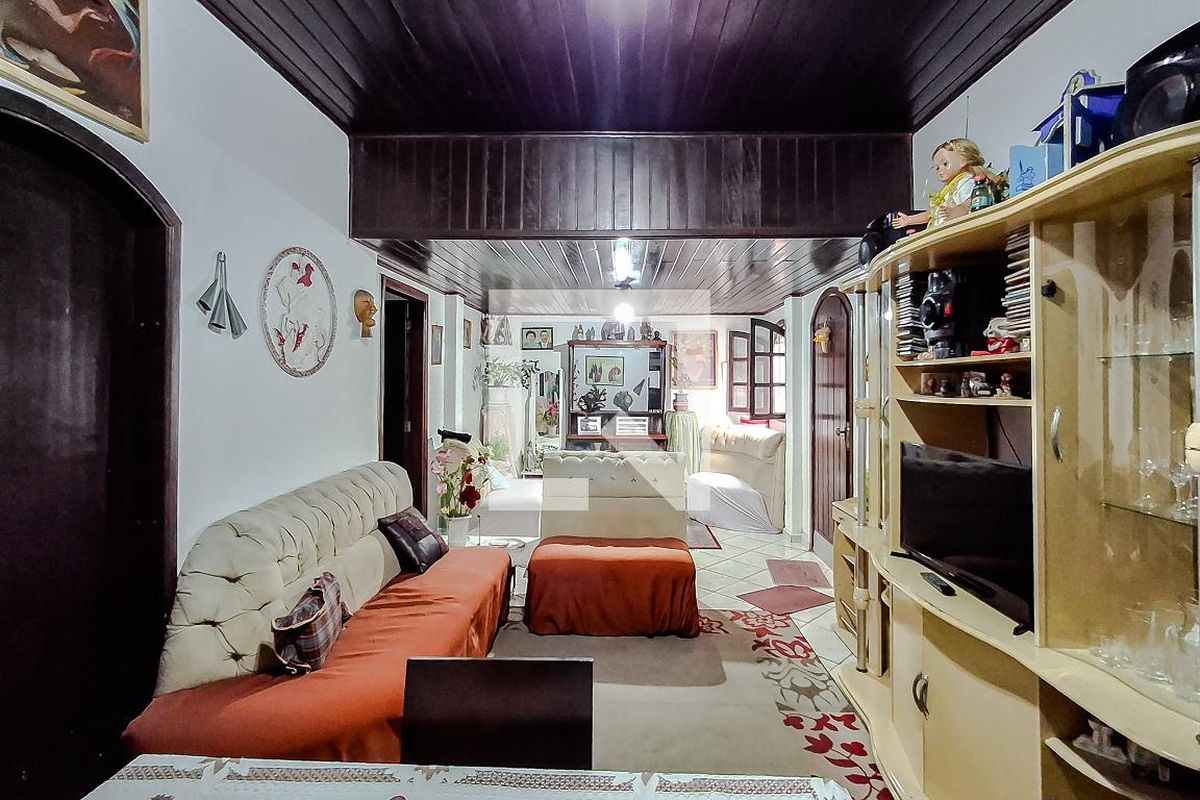 Casa, 3 quartos, 195 m² - Foto 8