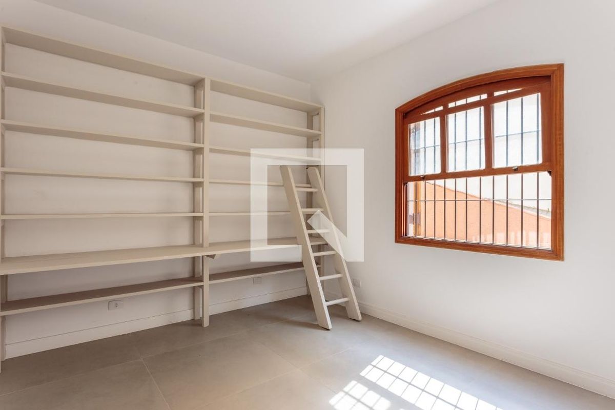 Casa, 5 quartos, 247 m² - Foto 9