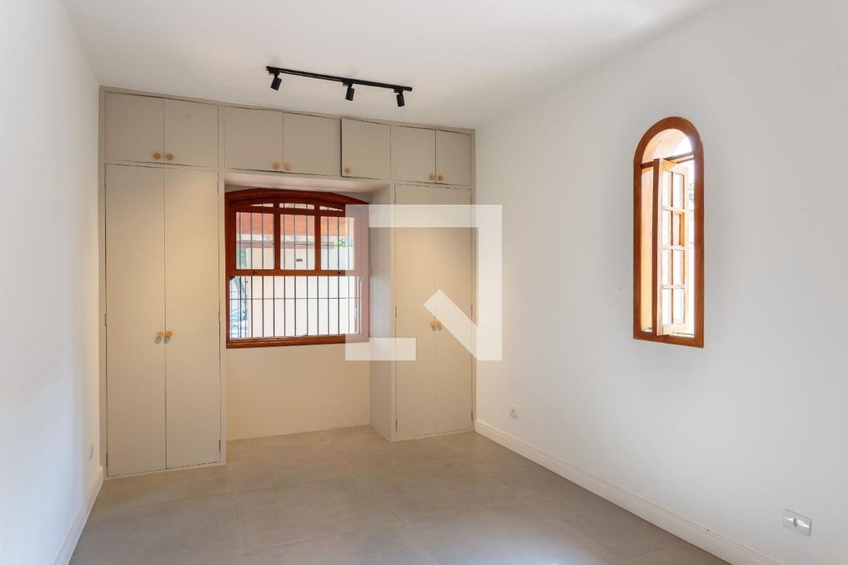 Casa, 5 quartos, 247 m² - Foto 6